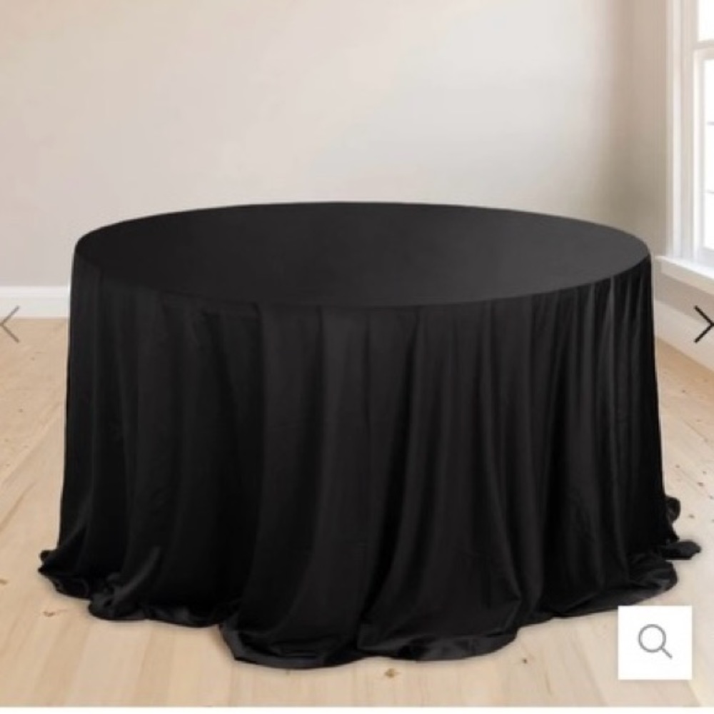 Circle Floor length 132” black linens